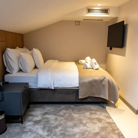 Helm Hotel 4*