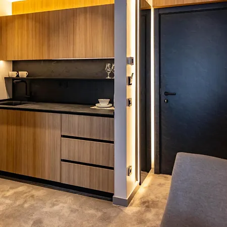 Helm Hotel
